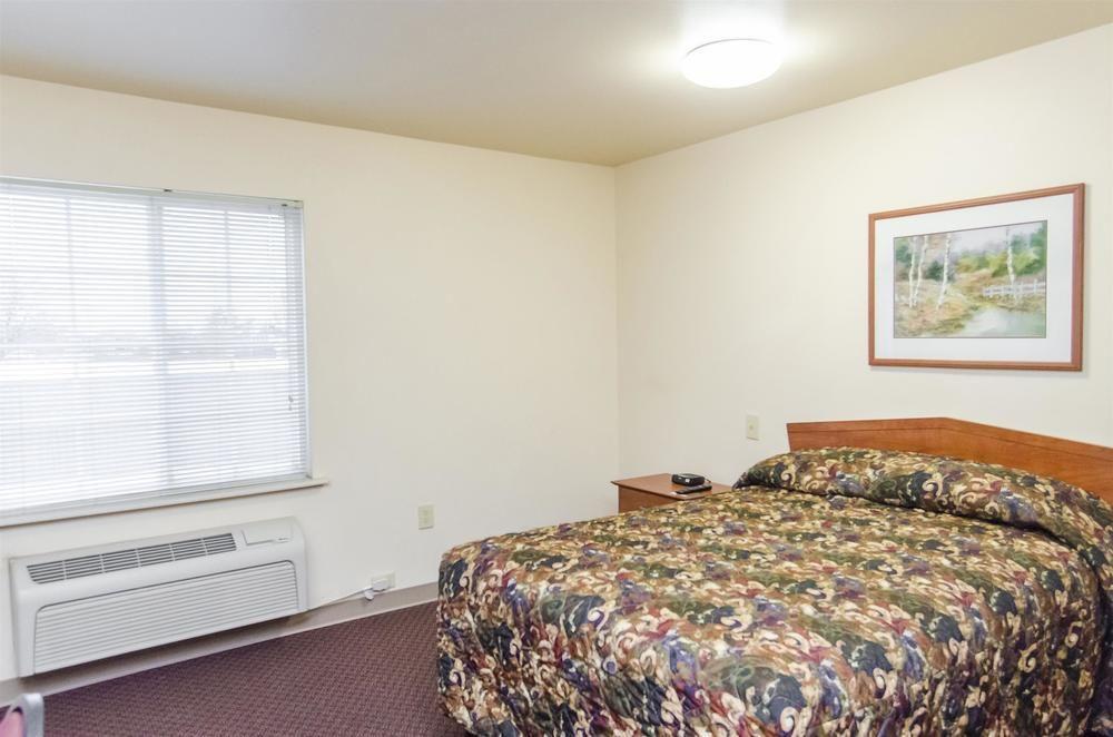 Woodspring Suites Champaign Near University Luaran gambar
